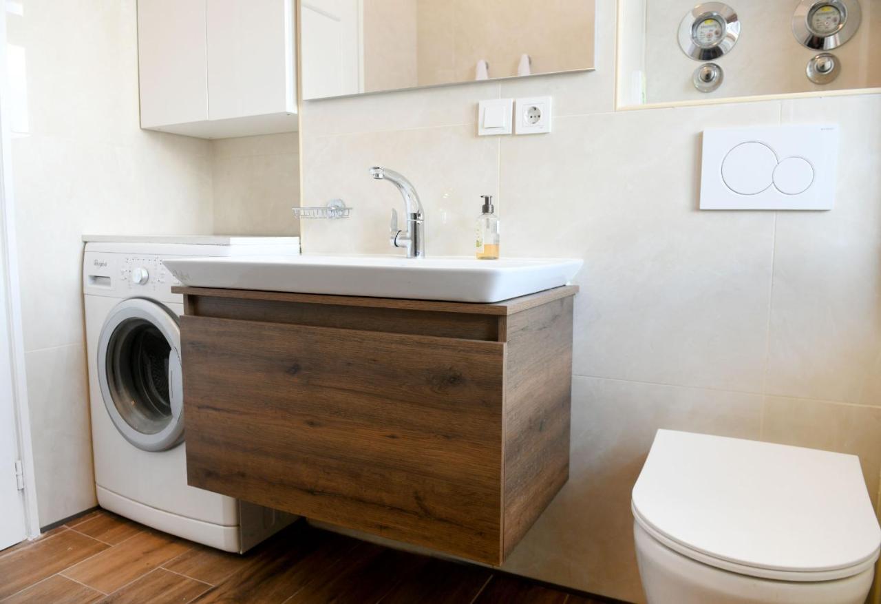 Divia Apartment リエカ エクステリア 写真