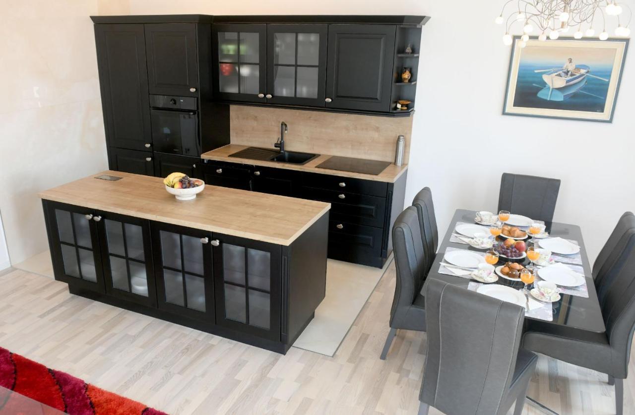 Divia Apartment リエカ エクステリア 写真