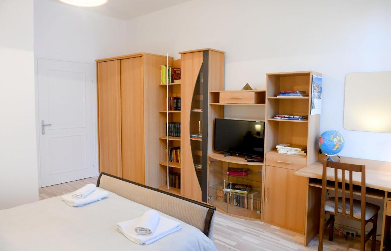 Divia Apartment リエカ エクステリア 写真